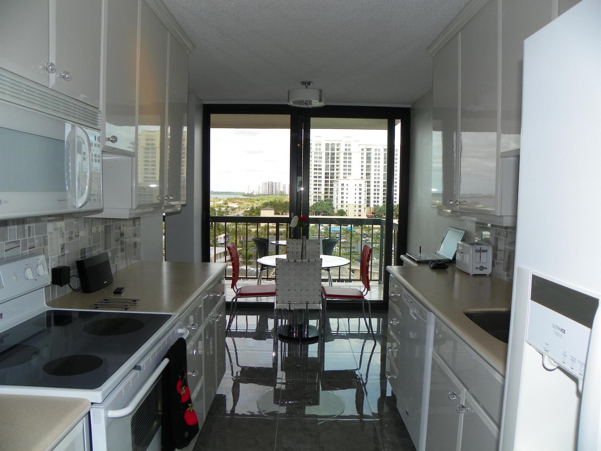OCEANTREE CONDO - Residential Lease