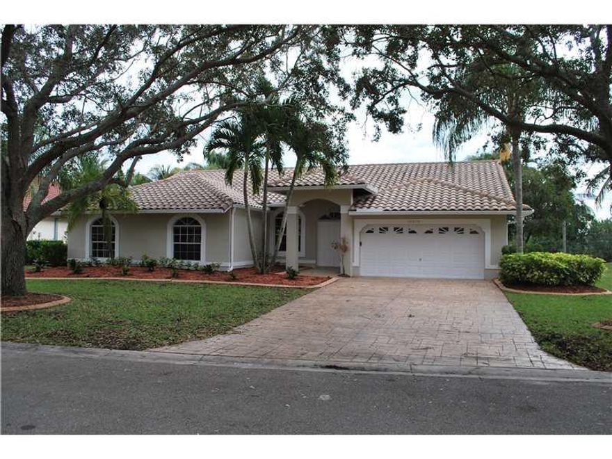 This home is ready to move in! With all new cabinetry, countertops, flooring, paint, A/C and fixtures throughout what more could your buyer ask for!  Great neighborhood and all very good schools! Awesome location, set in your Screened in patio over lookin g the pool and lake. Pool deck was all repainted. All neutral décor throughout, your buyers will love it!