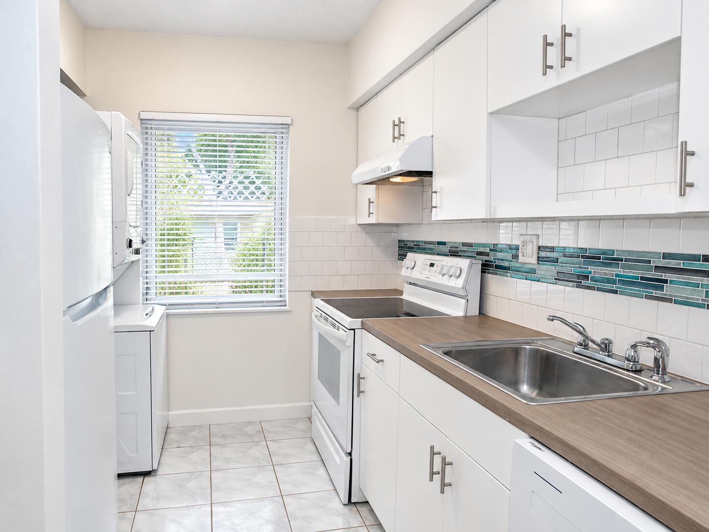 2401 NE 10TH Street 2