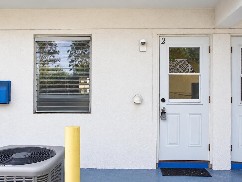 Photo of 2401 NE 10TH Street #1-8, Pompano Beach, FL 33062 (MLS # B26081226)