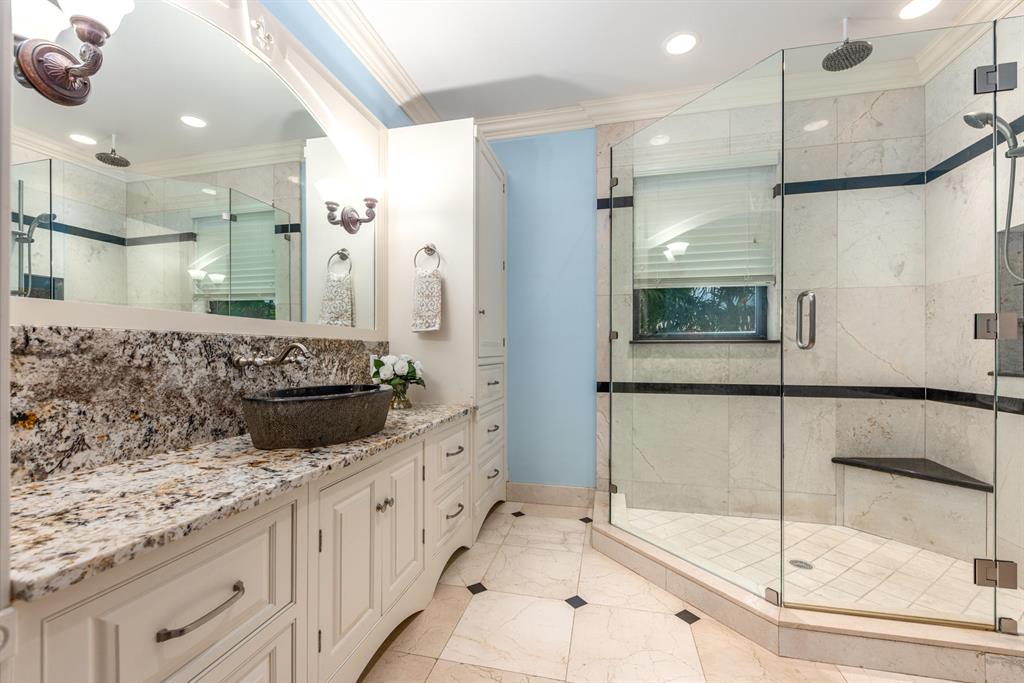 JUPITER INLET BEACH COLON - Residential