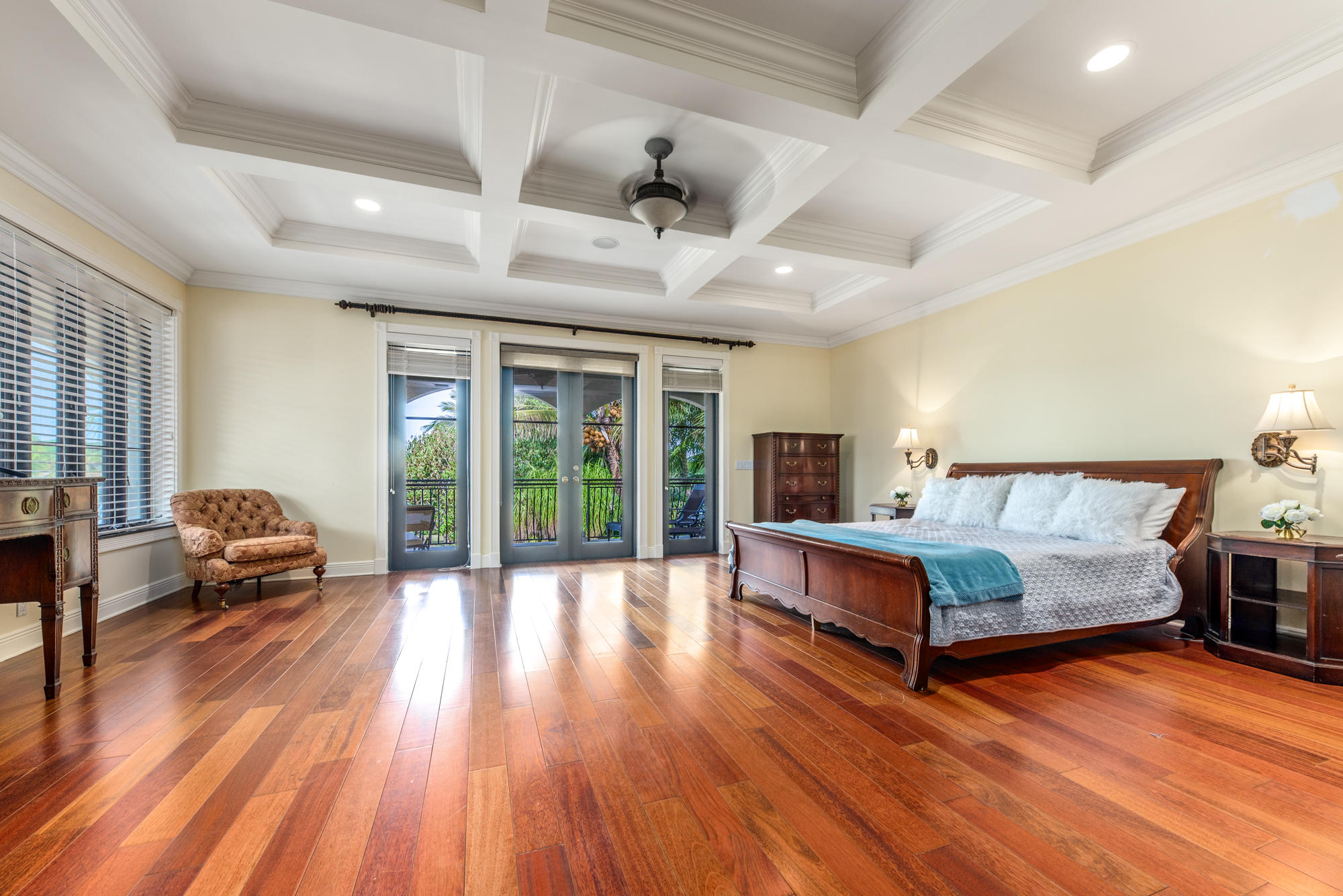 JUPITER INLET BEACH COLONY - Residential