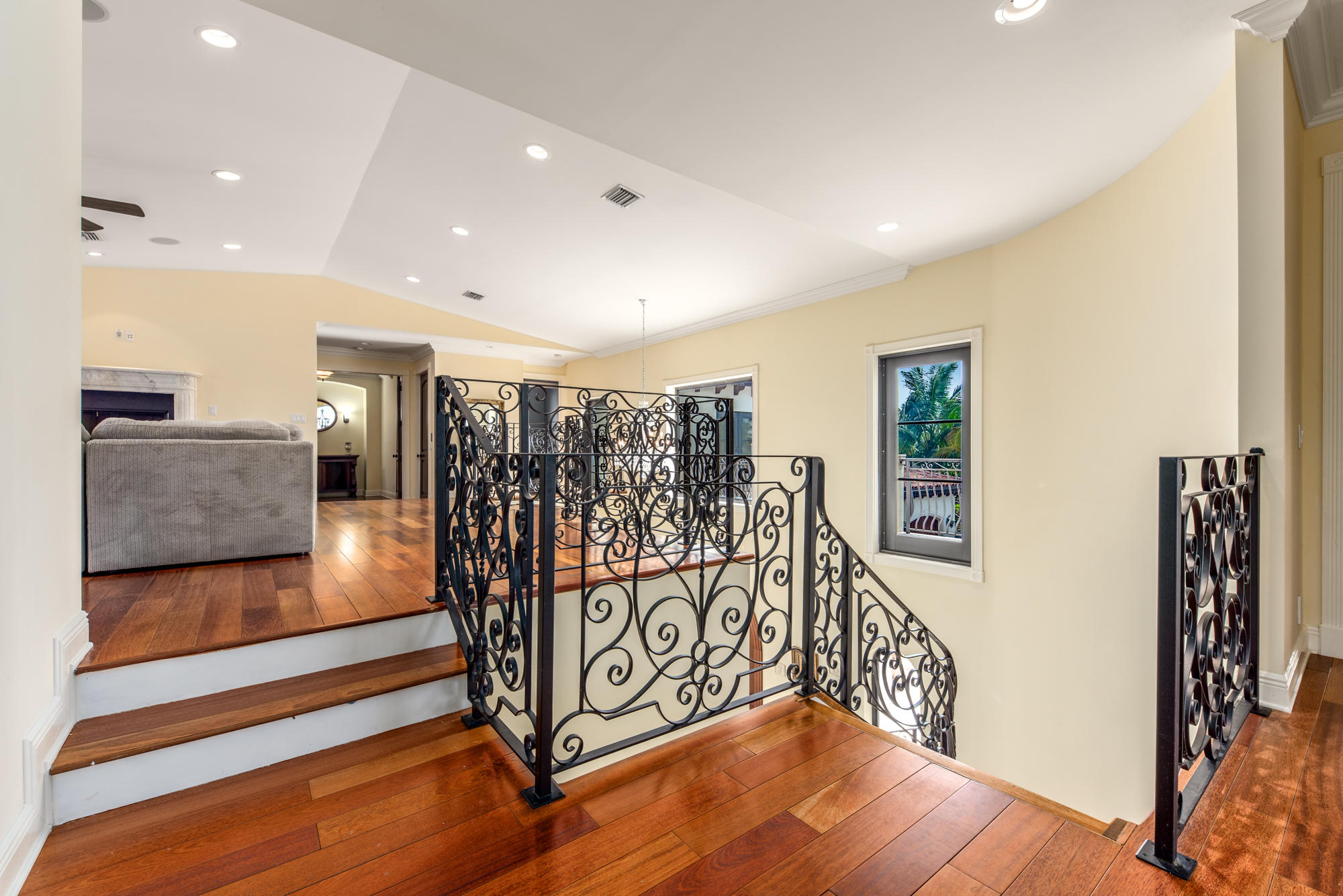 JUPITER INLET BEACH COLONY - Residential