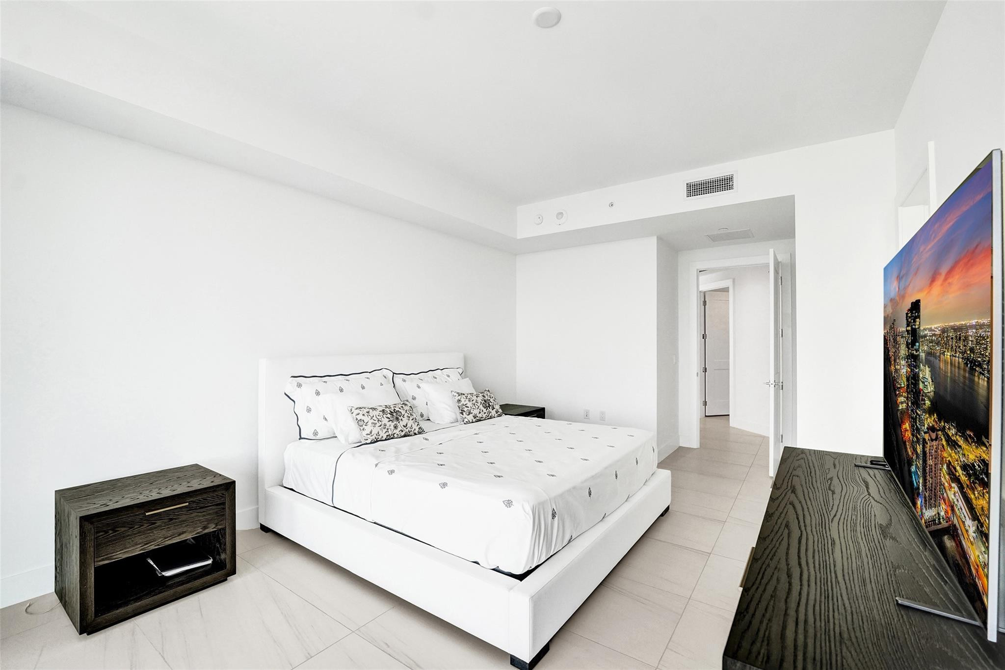 The Selene Residences - Residential