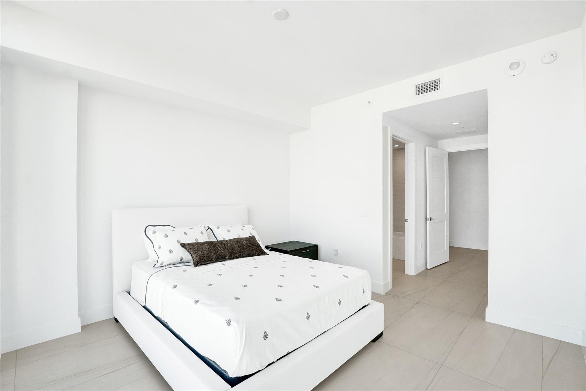 The Selene Residences - Residential