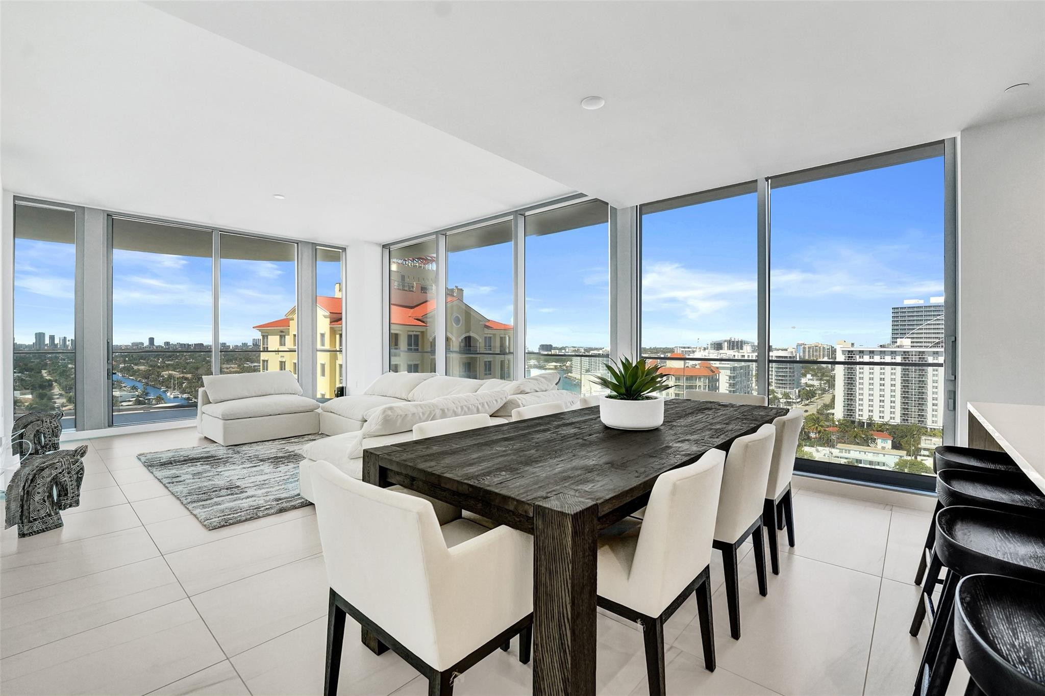 The Selene Residences - Residential