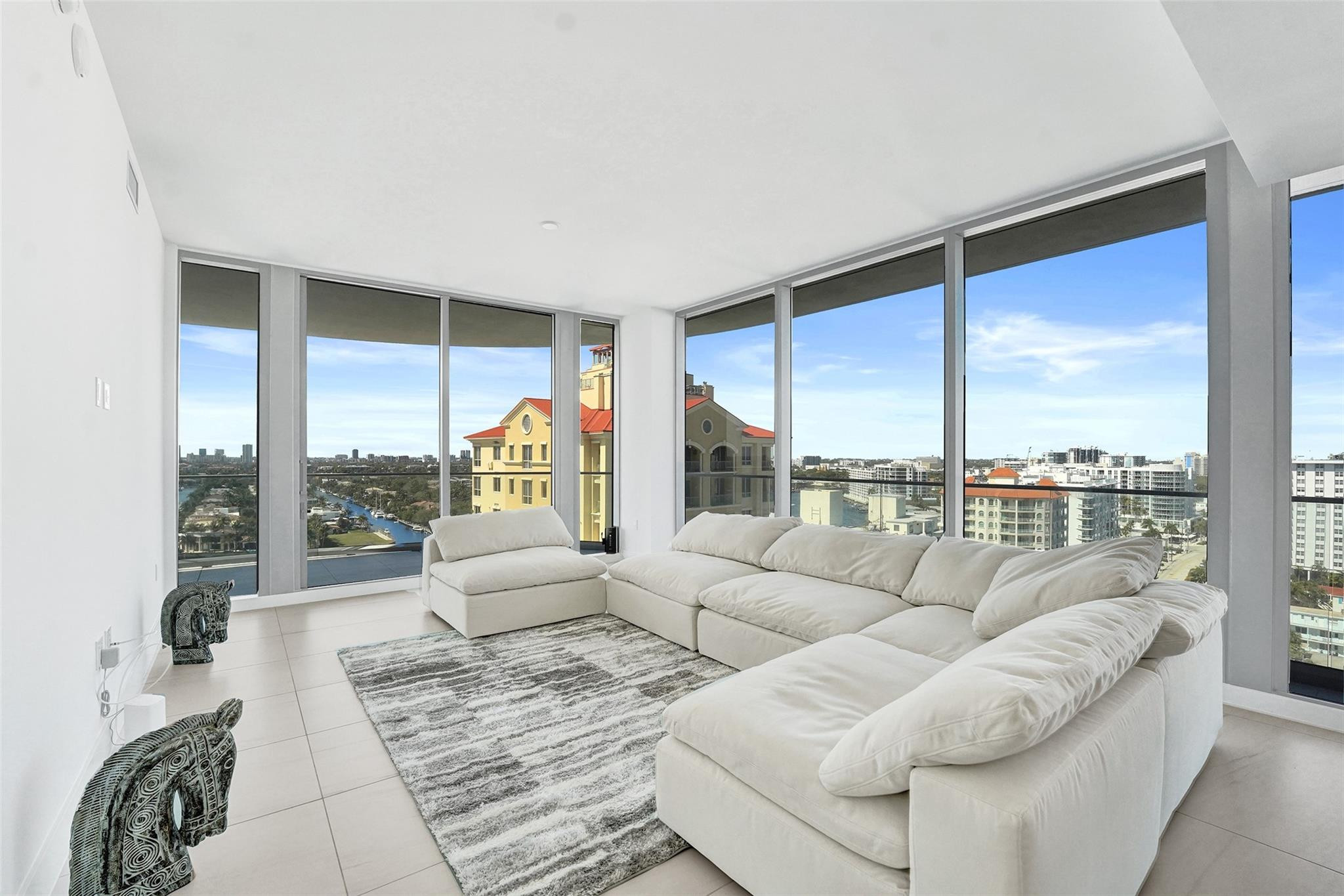 The Selene Residences - Residential