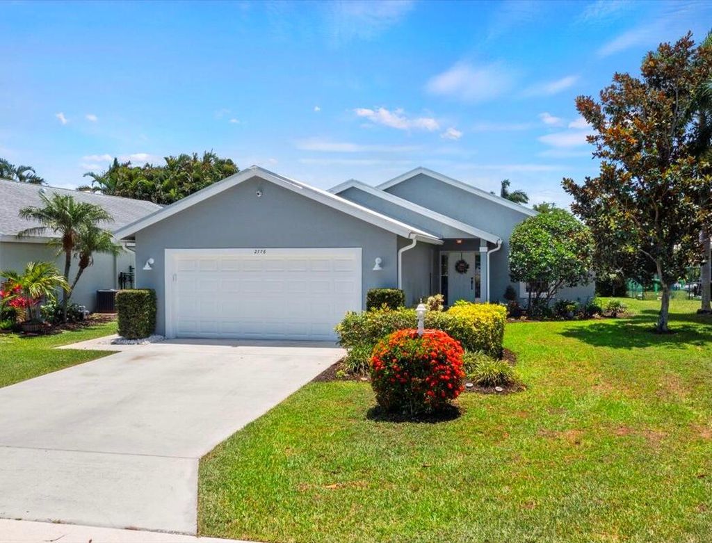 Photo of 2776 SW Riviera Road, Stuart, FL 34997 (MLS # R10991490)