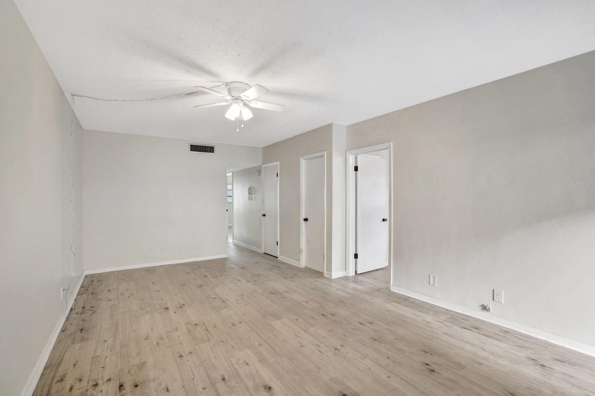 917 NE 16th Ave 7