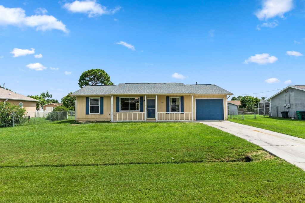 Photo of 462 SW Exmore Avenue, Port St Lucie, FL 34953 (MLS # R10913280)
