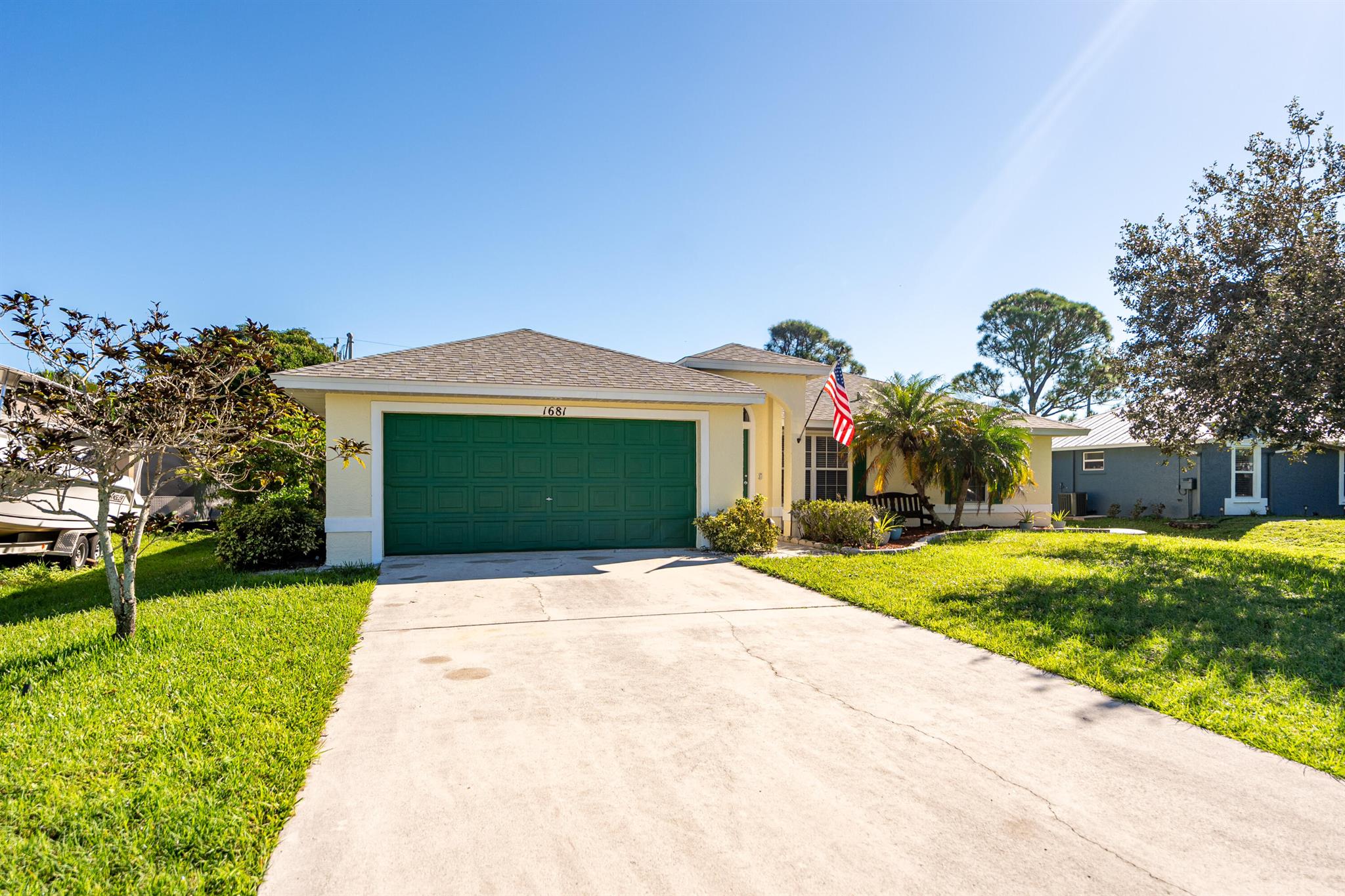 1681 SW Buffum Lane