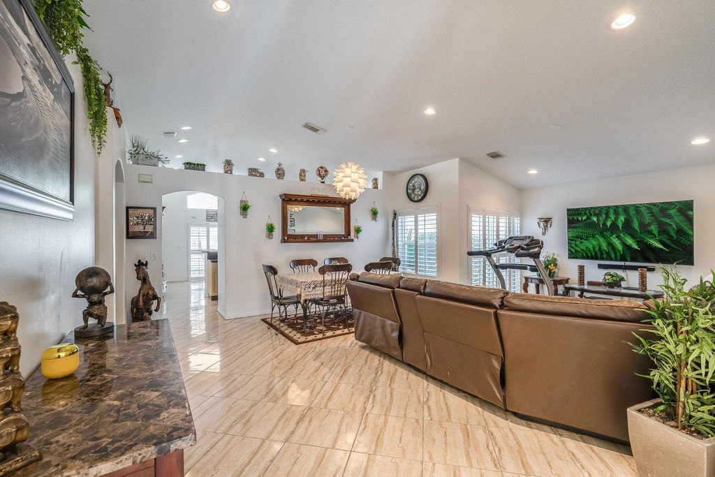 Photo of 4938 SW 33rd Way, Fort Lauderdale, FL 33312 (MLS # F10445907)