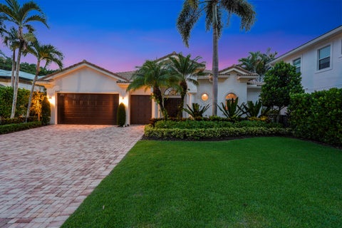 Photo of 540 Les Jardin Drive, Palm Beach Gardens, FL 33410 (MLS # B26074326)