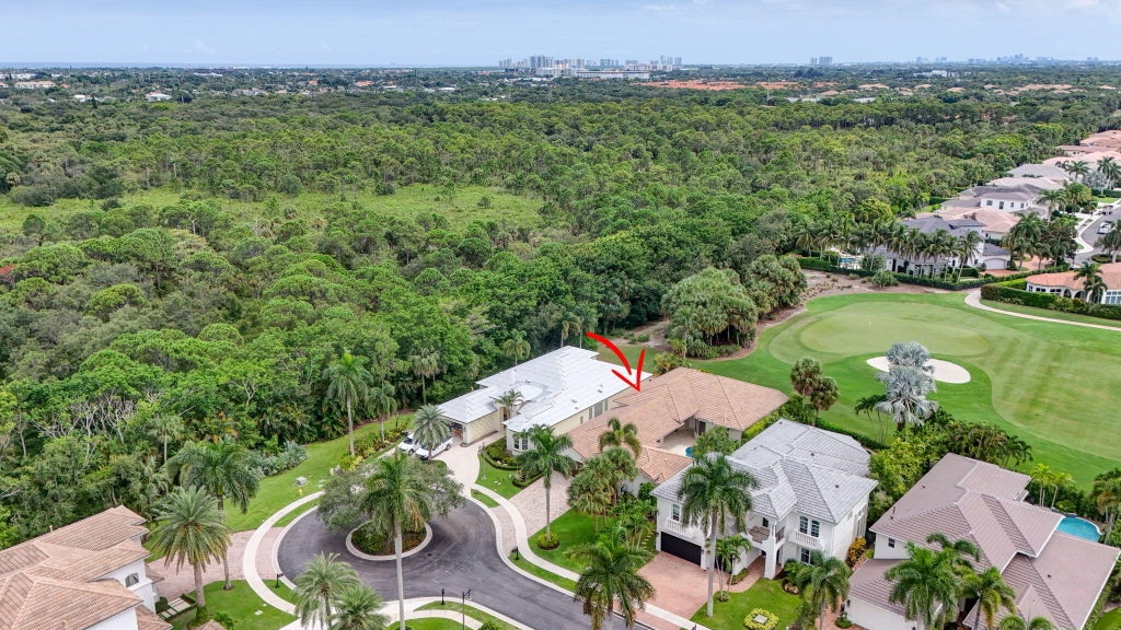 Photo of 540 Les Jardin Drive, Palm Beach Gardens, FL 33410 (MLS # B26074326)