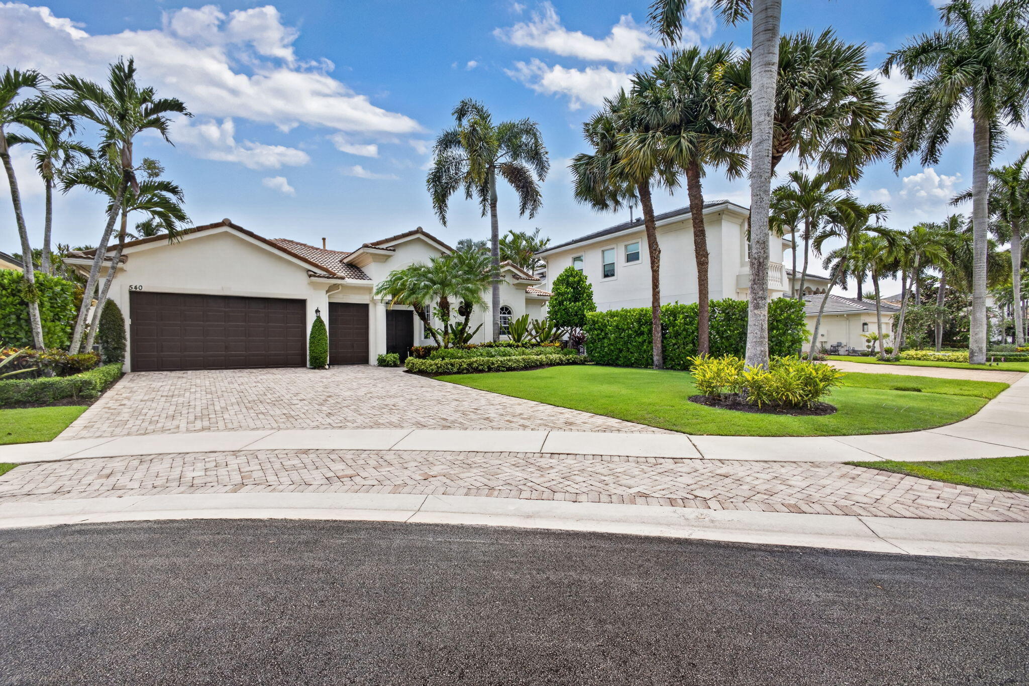 540 Les Jardin Drive