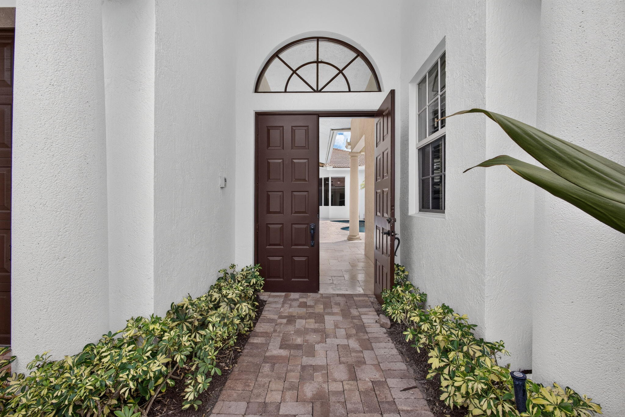 540 Les Jardin Drive
