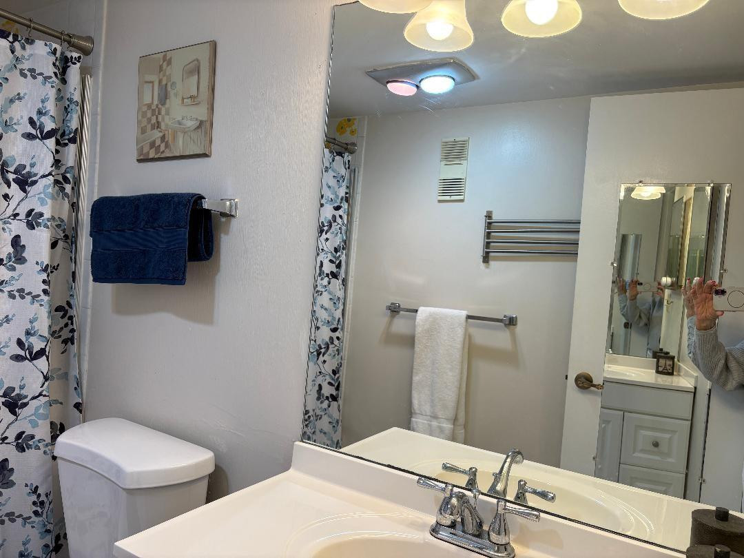 Hollybrook Golf & - Residential Lease