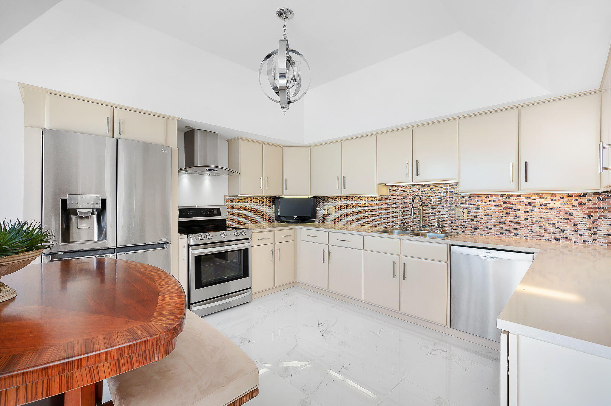 4001 N Ocean Boulevard Ph3