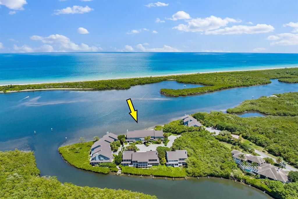 Photo of 8030 SE Little Harbor Drive Dr #H2, Hobe Sound, FL 33455 (MLS # R10828287)
