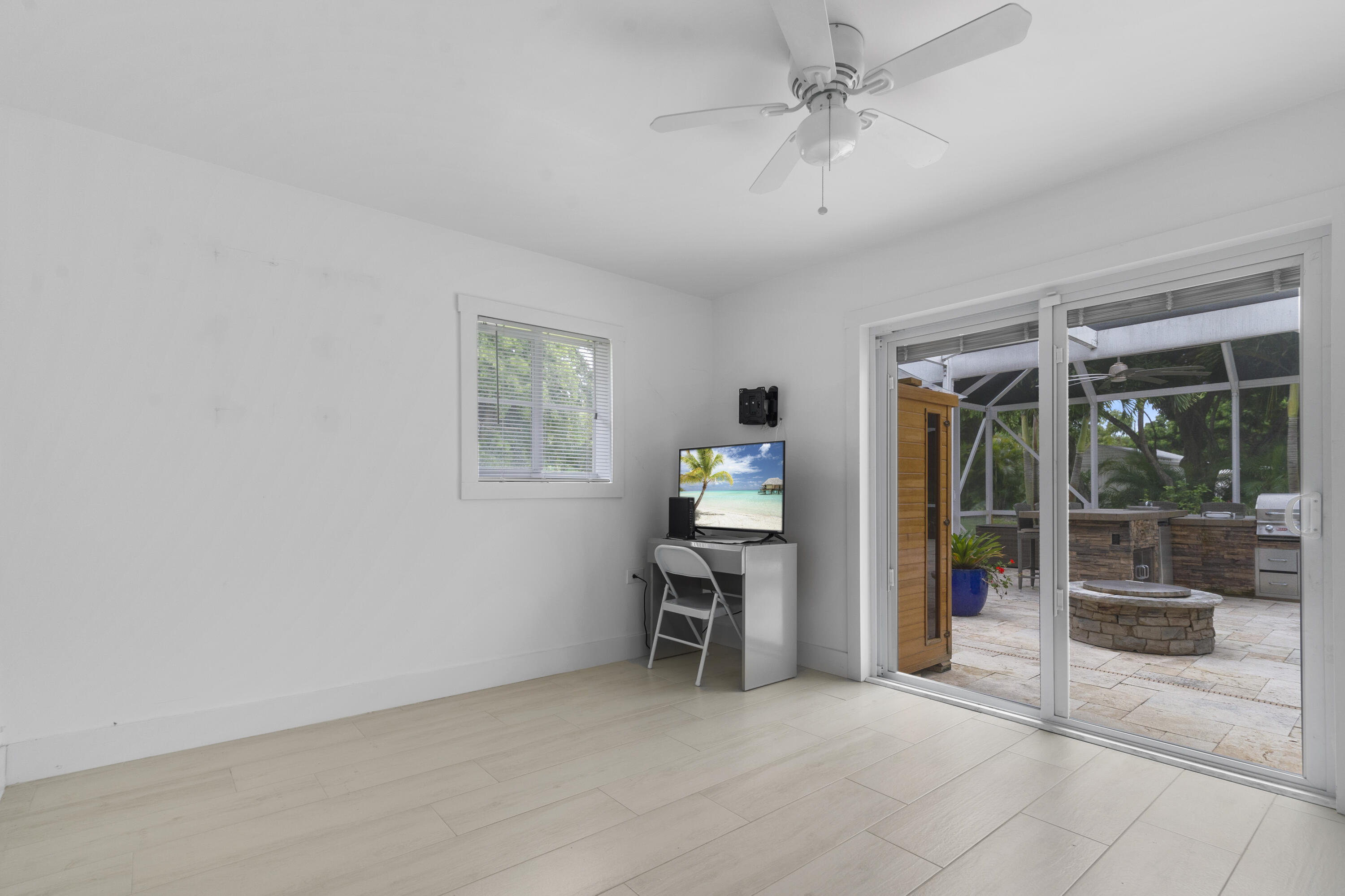 Plam Beach Farms - Residential Lease