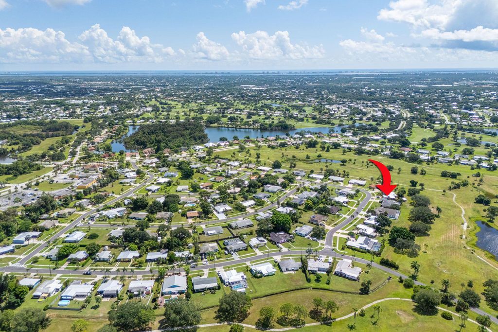 Photo of 2967 SE San Jeronimo Road, Port Saint Lucie, FL 34952 (MLS # R11113090)
