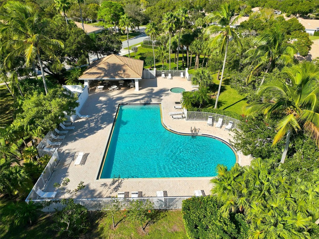 Oaks Sun Terrace 03 - Residential