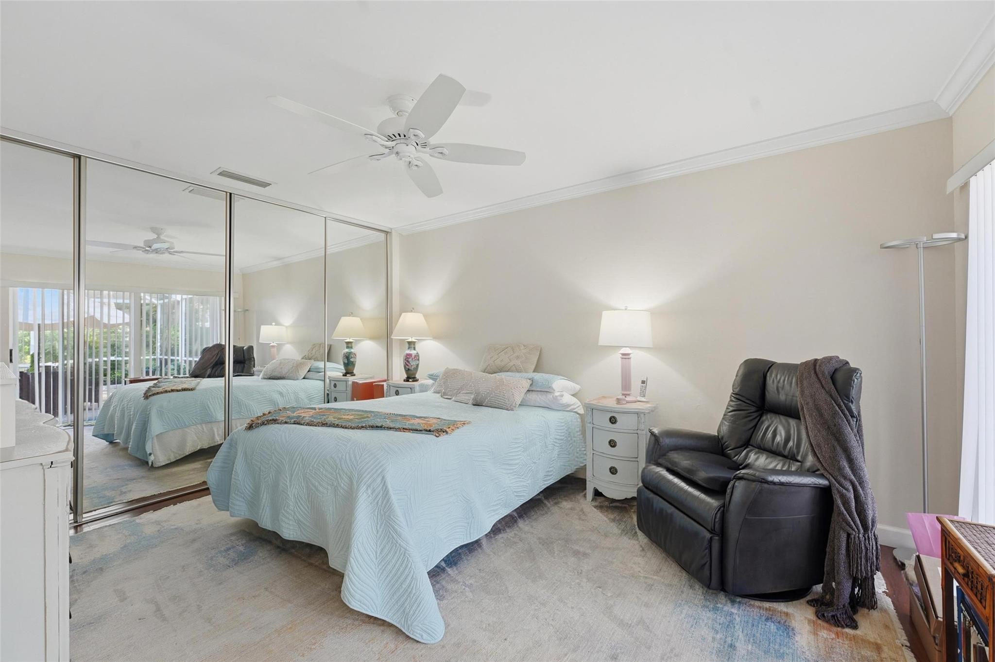 Oaks Sun Terrace 03 - Residential