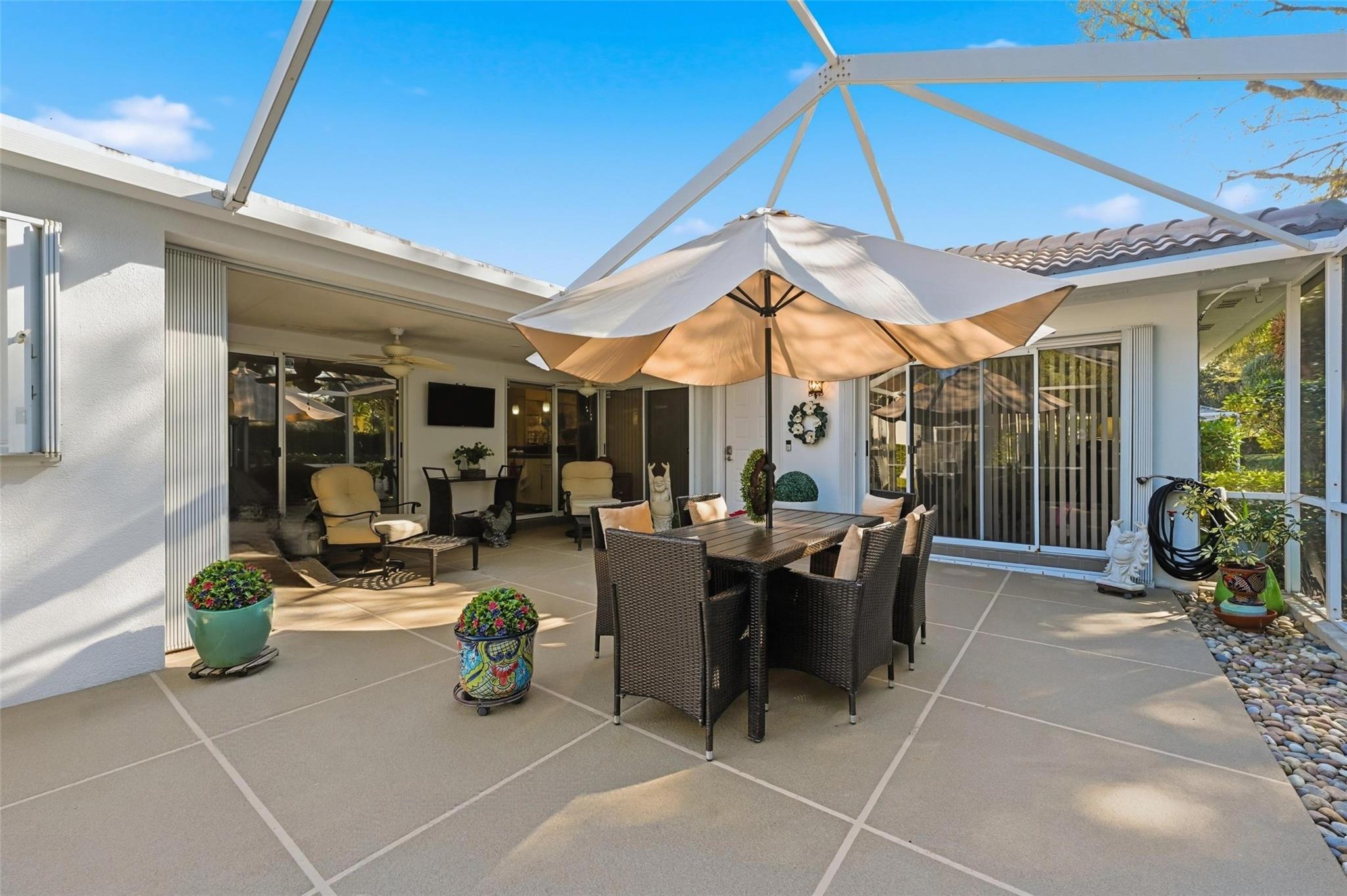 Oaks Sun Terrace 03 - Residential