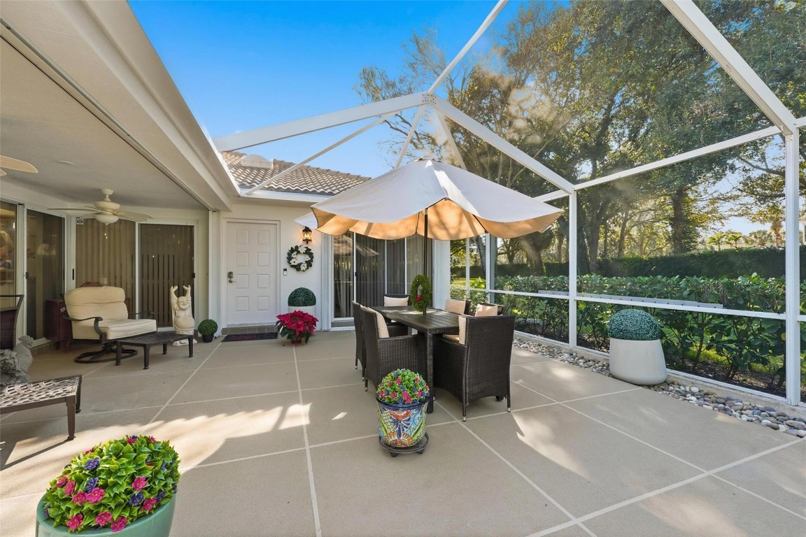 Oaks Sun Terrace 03 - Residential