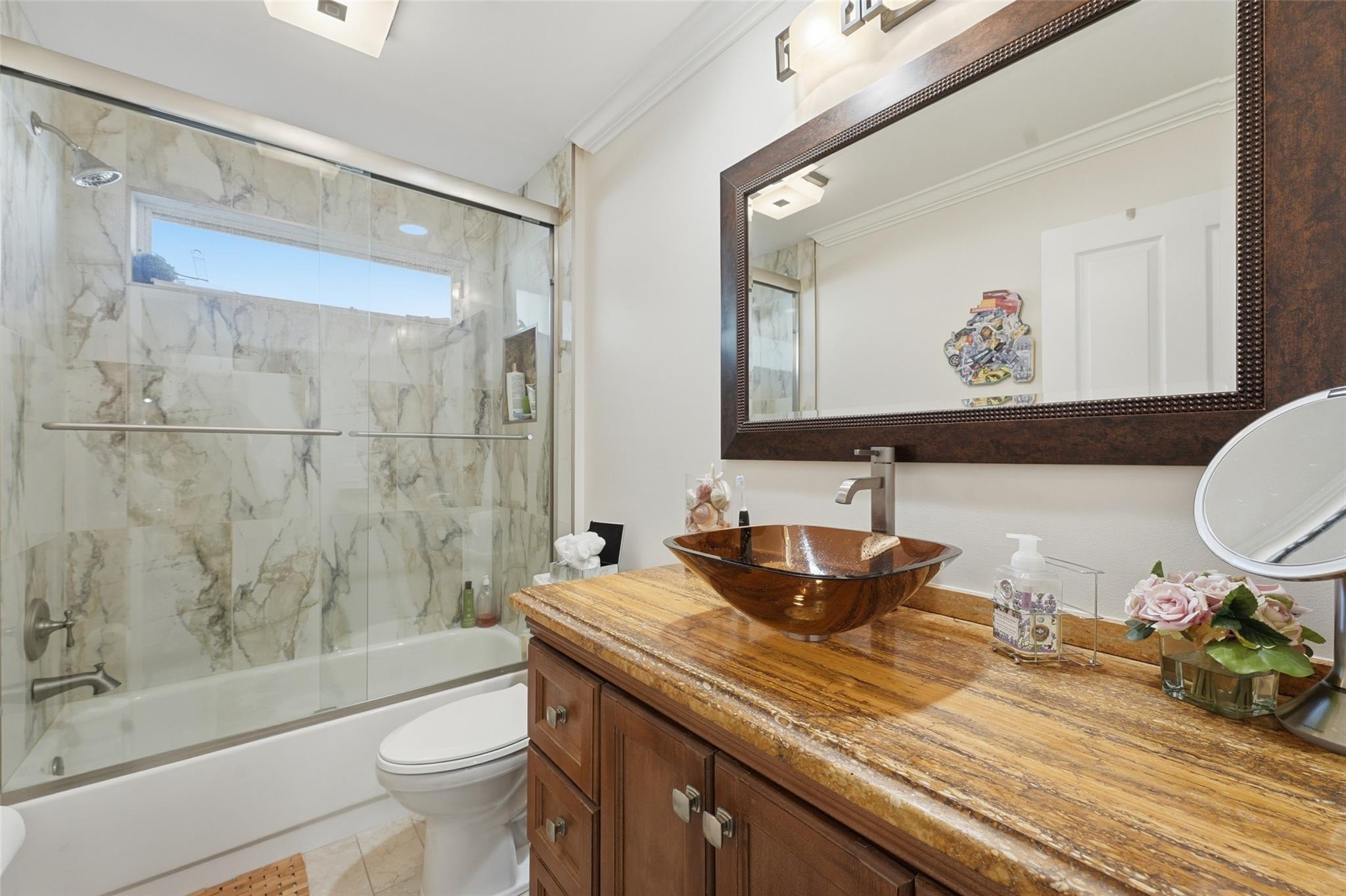 Oaks Sun Terrace 03 - Residential