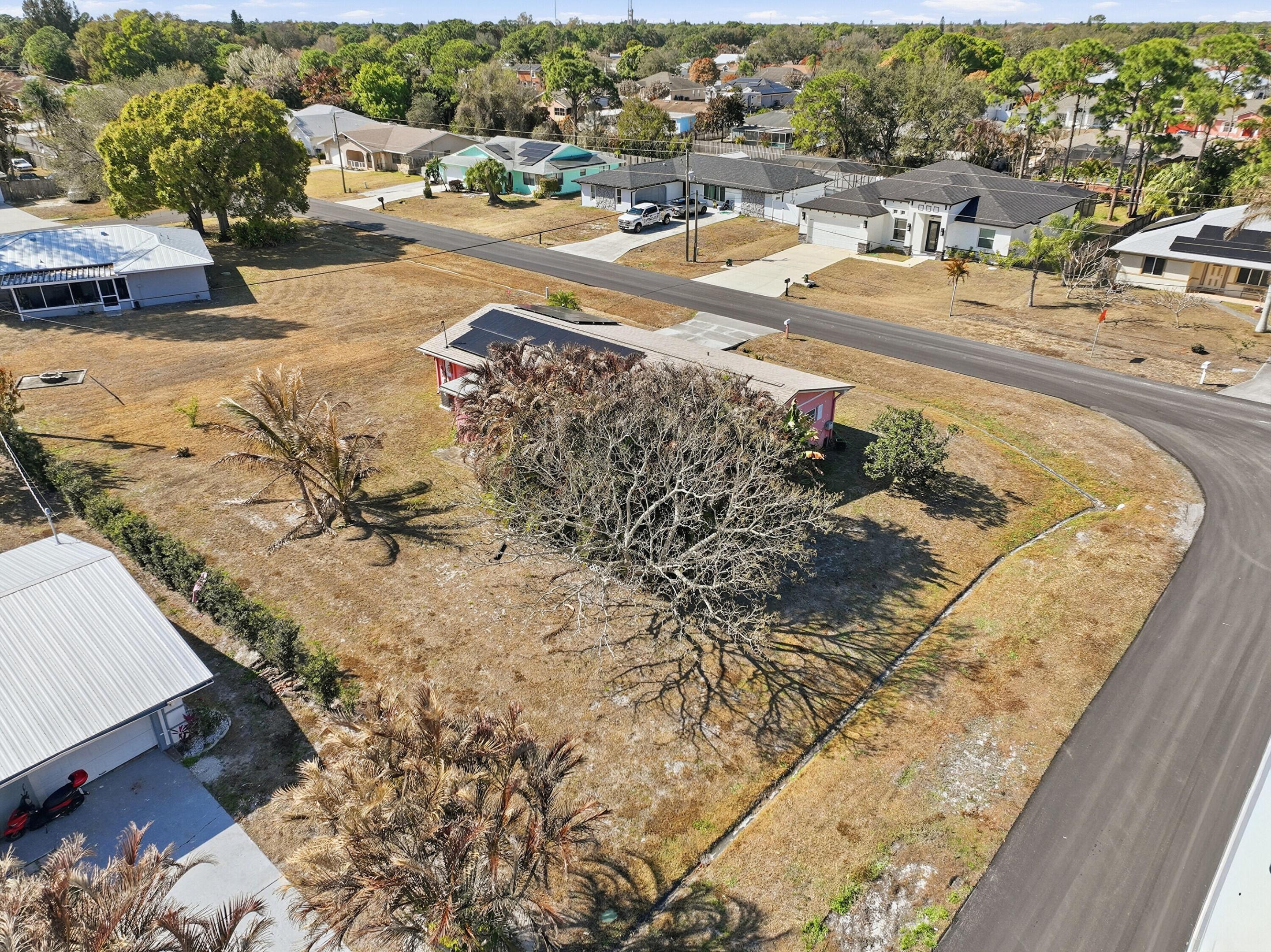 PORT ST LUCIE SECTION 3 - Residential