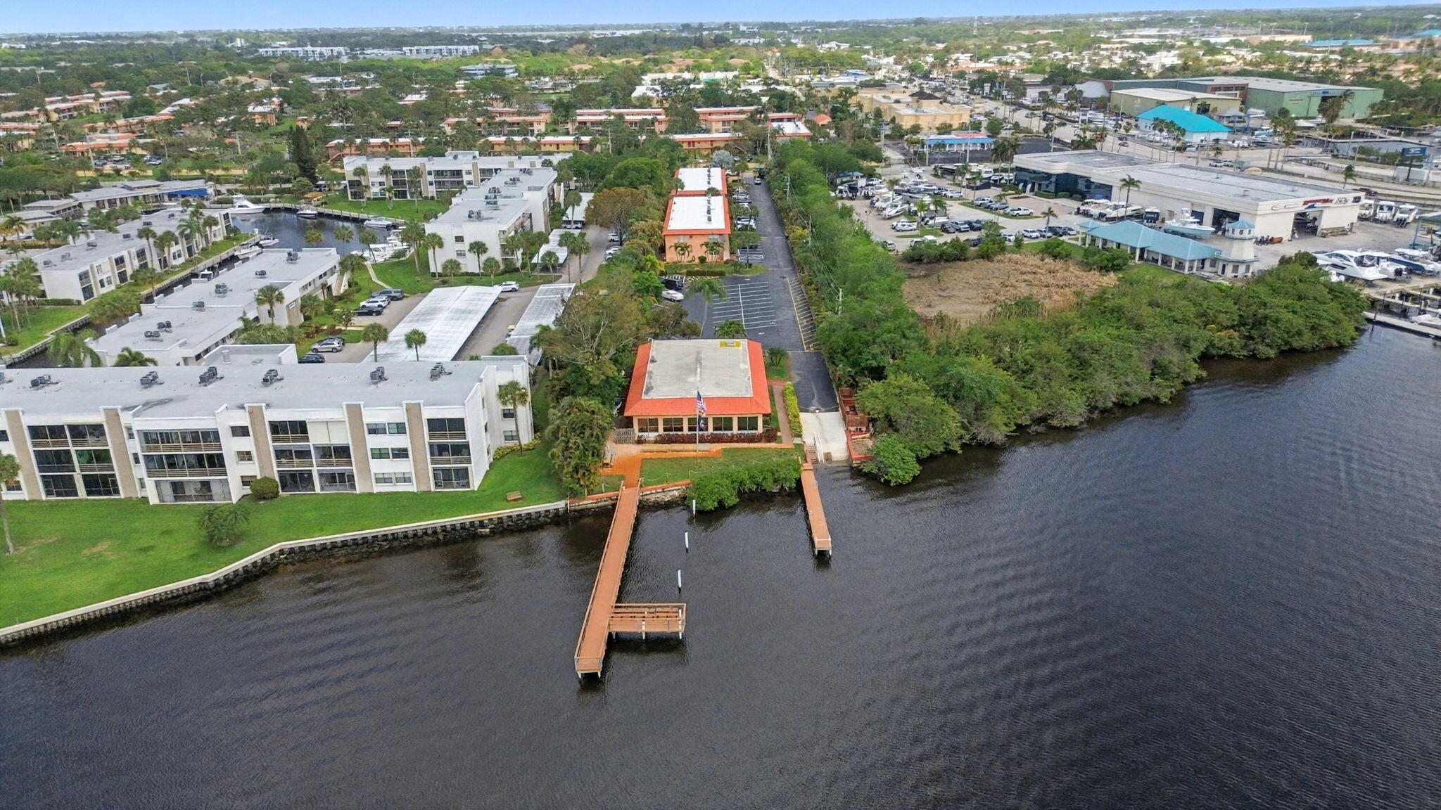 KING MOUNTAIN CONDO (AKA MONTEREY YACHT & COUNTRY - Residential