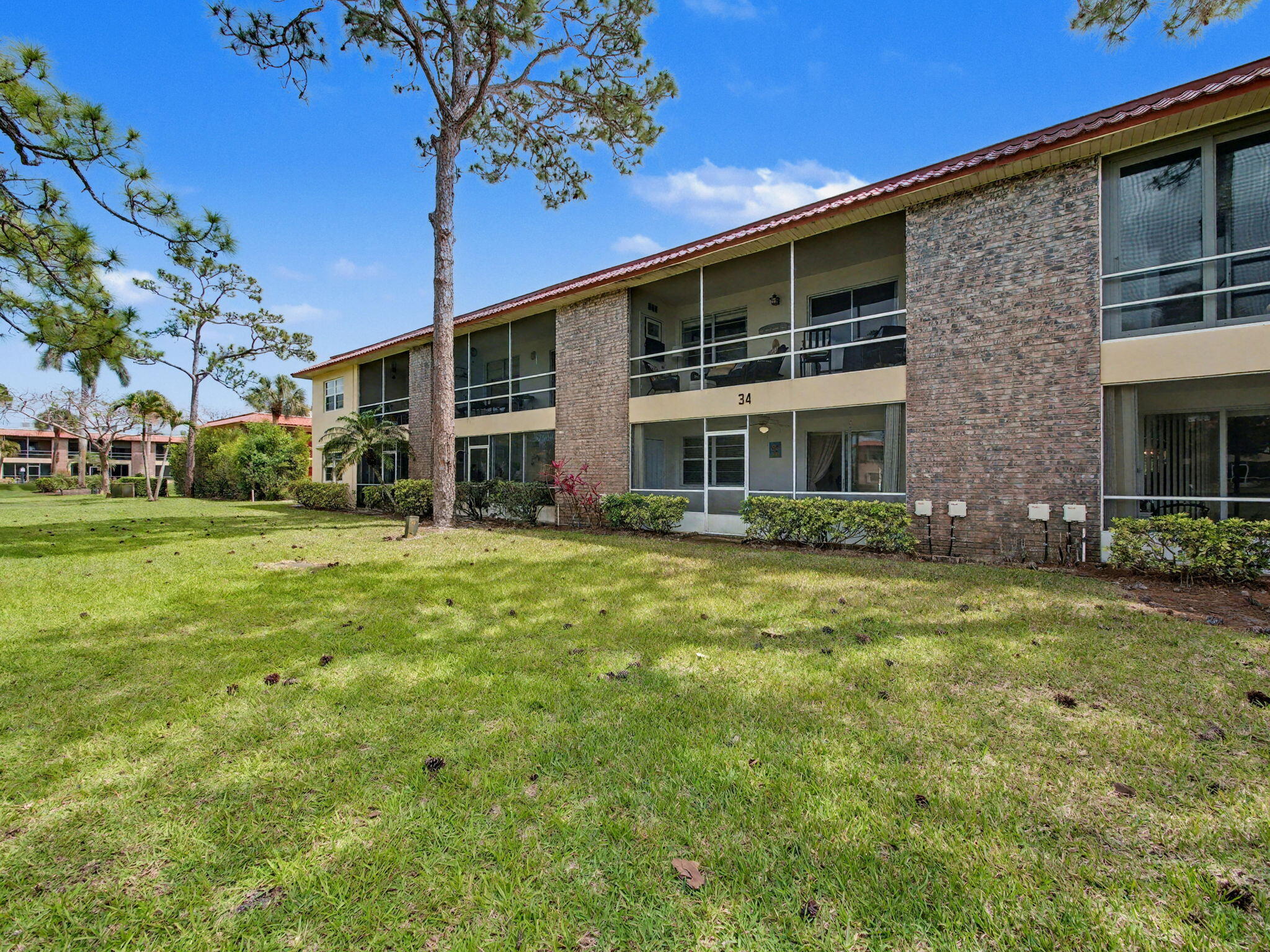 KING MOUNTAIN CONDO (AKA MONTEREY YACHT & COUNTRY - Residential