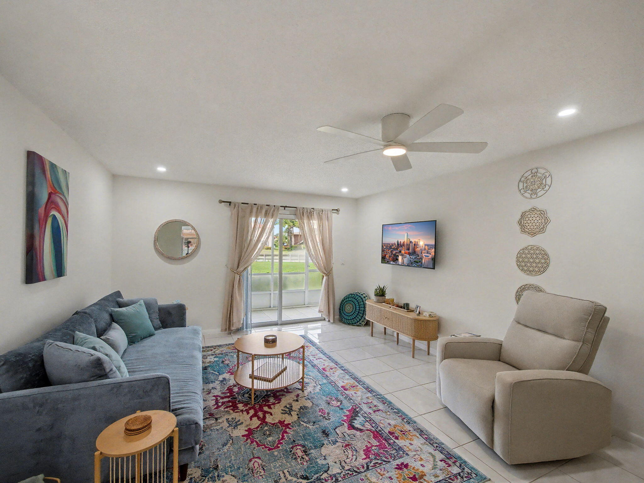 KING MOUNTAIN CONDO (AKA MONTEREY YACHT & COUNTRY - Residential