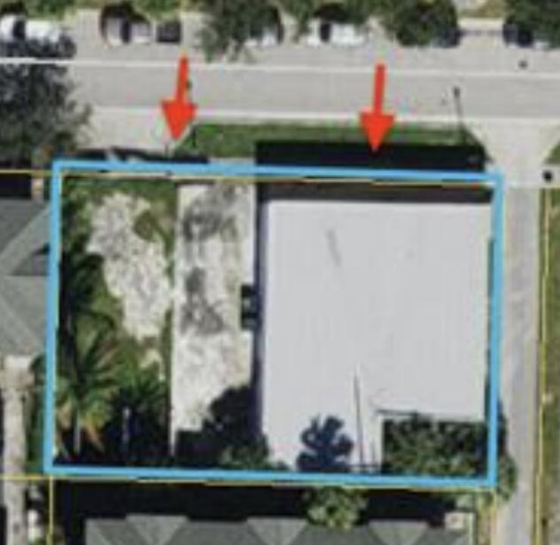 13,000 SQ FT LOT! Warehou - Commercial Sale