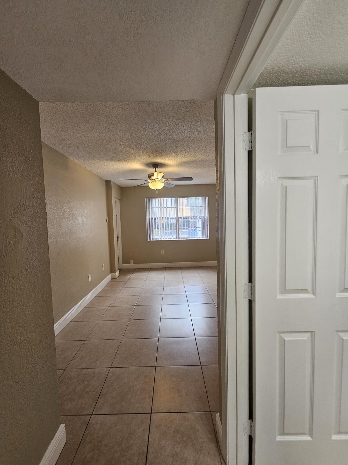 HERITAGE CIRCLE CONDO - Residential