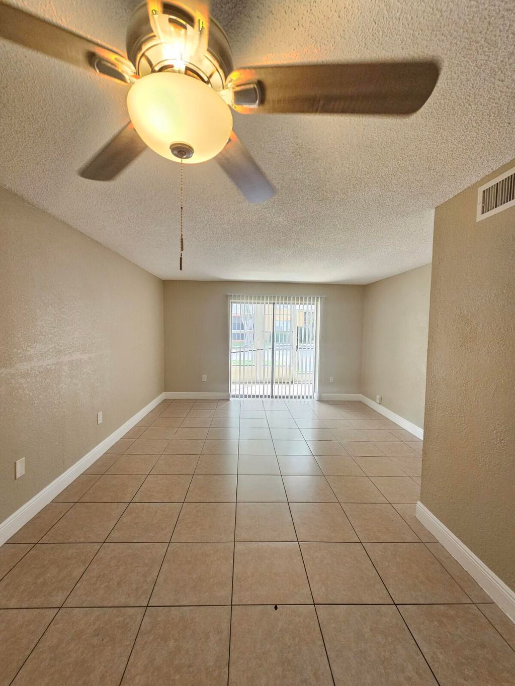 Photo of 4324 NW 9th Avenue #6-1c, Deerfield Beach, FL 33064 (MLS # B26016658)