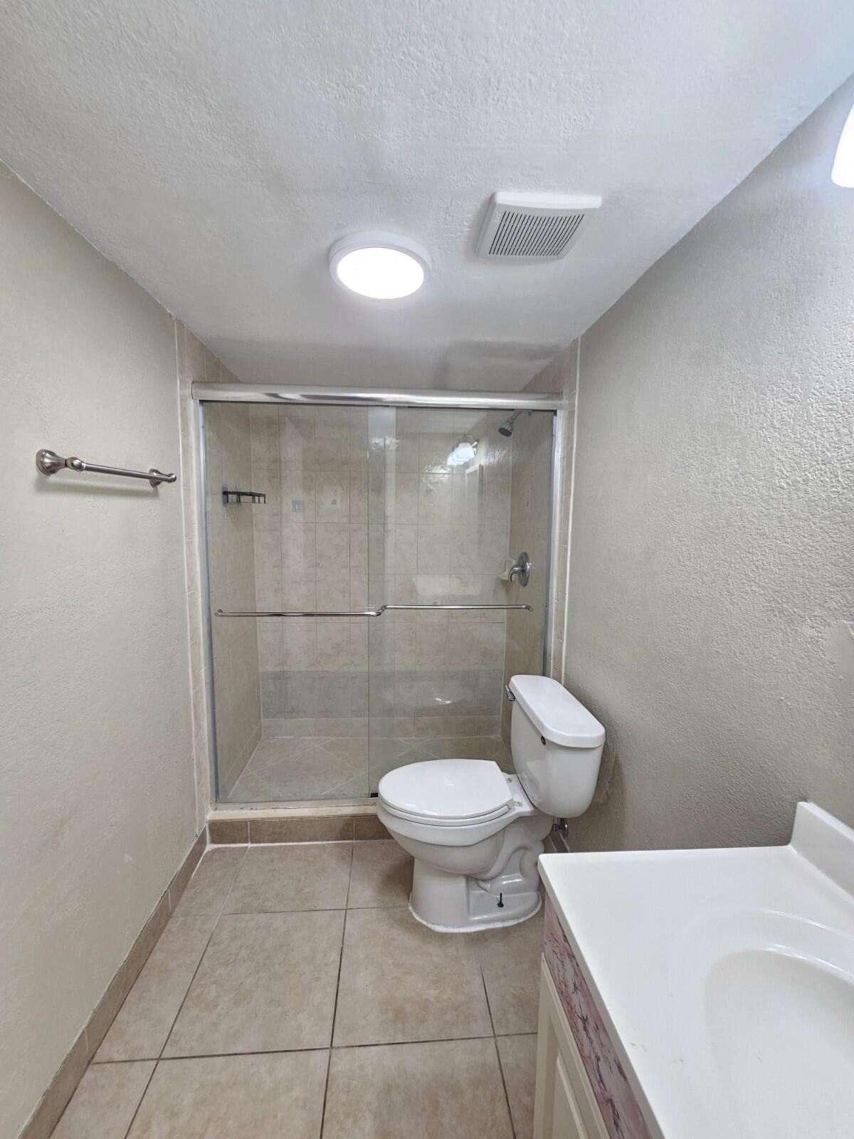 HERITAGE CIRCLE CONDO - Residential