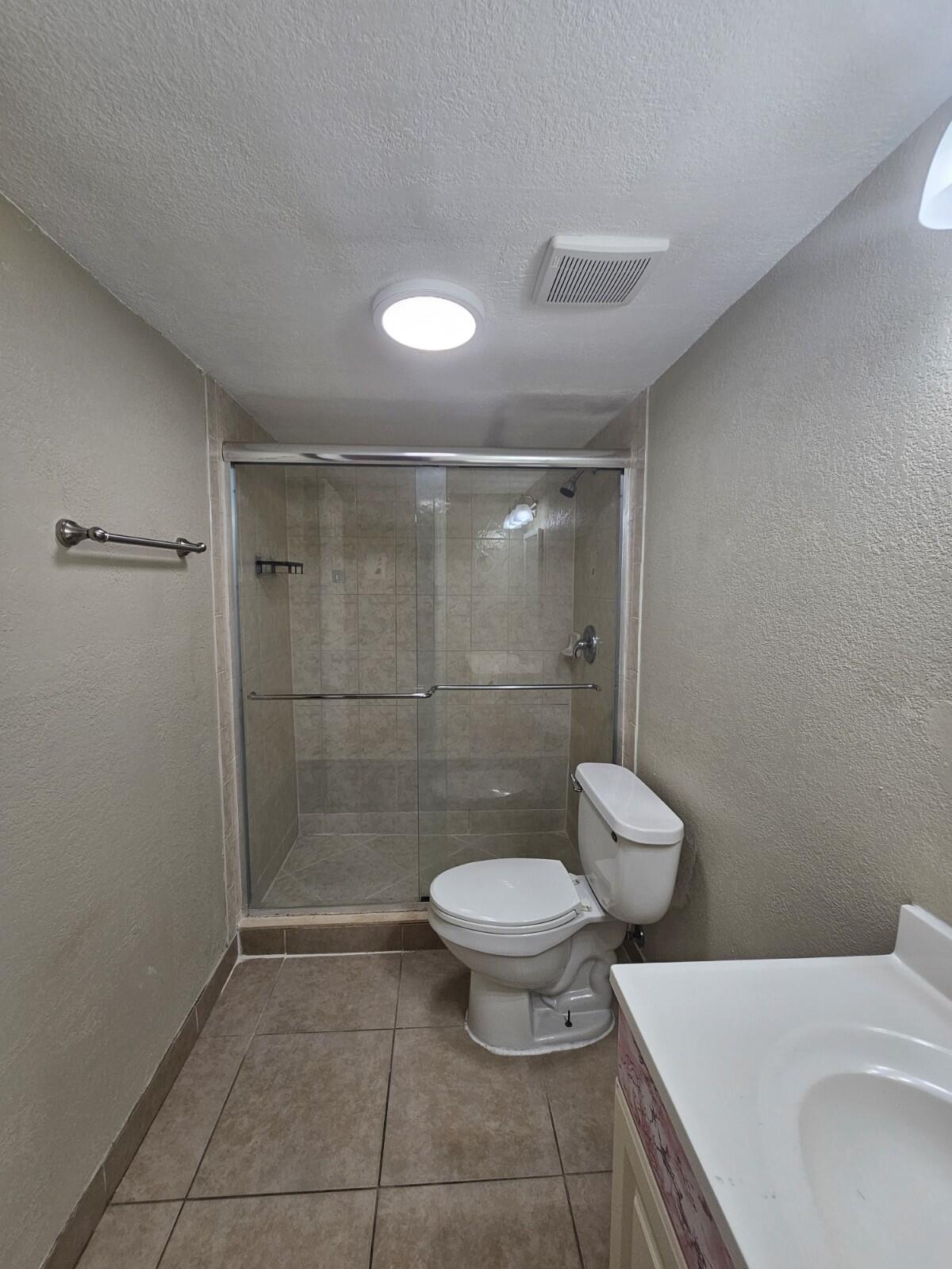 HERITAGE CIRCLE CONDO - Residential