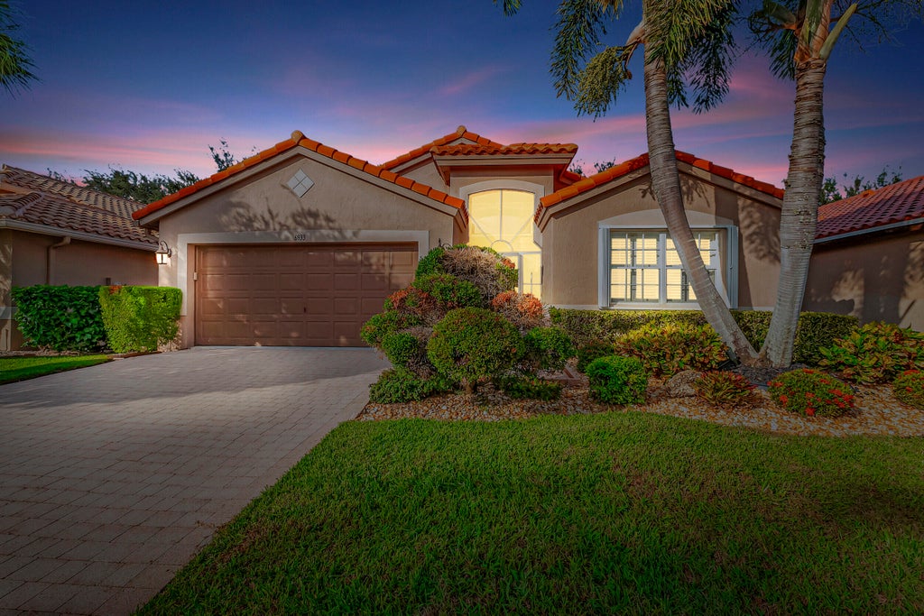 Photo of 6933 Castlemaine Avenue, Boynton Beach, FL 33437 (MLS # R10940056)