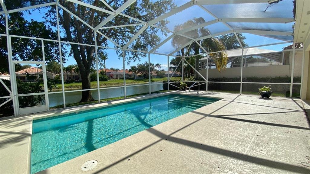 RIVERWALK 2 - Residential