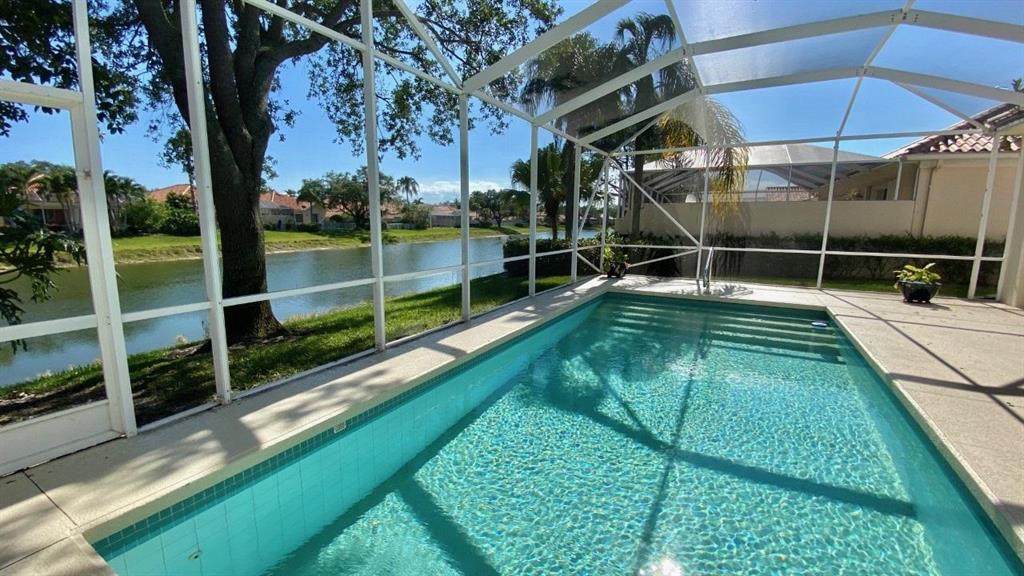 RIVERWALK 2 - Residential