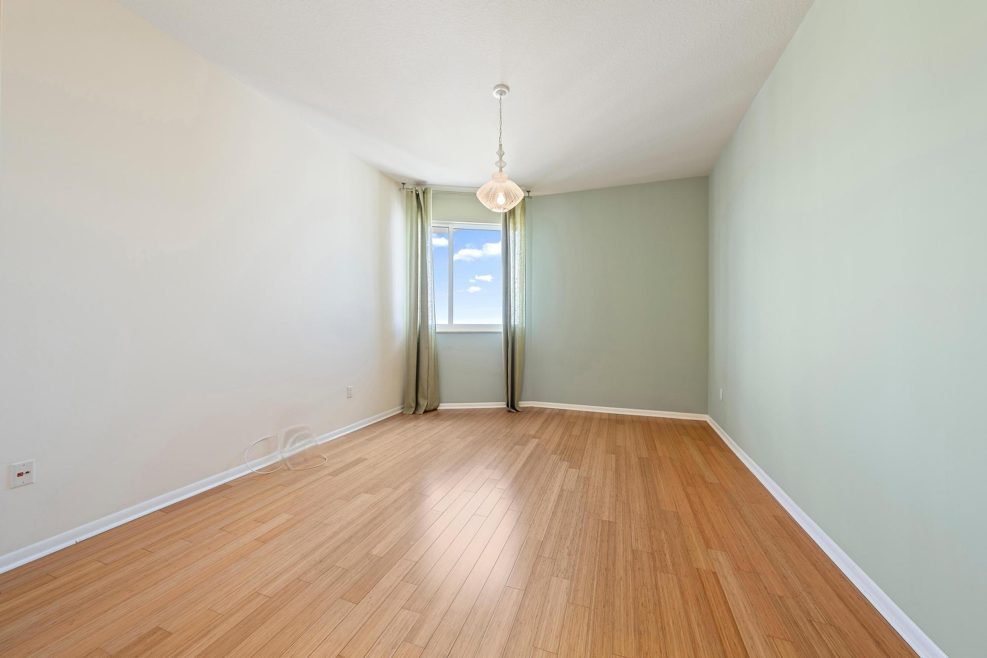 SLADE CONDOMINIUM - Residential Lease