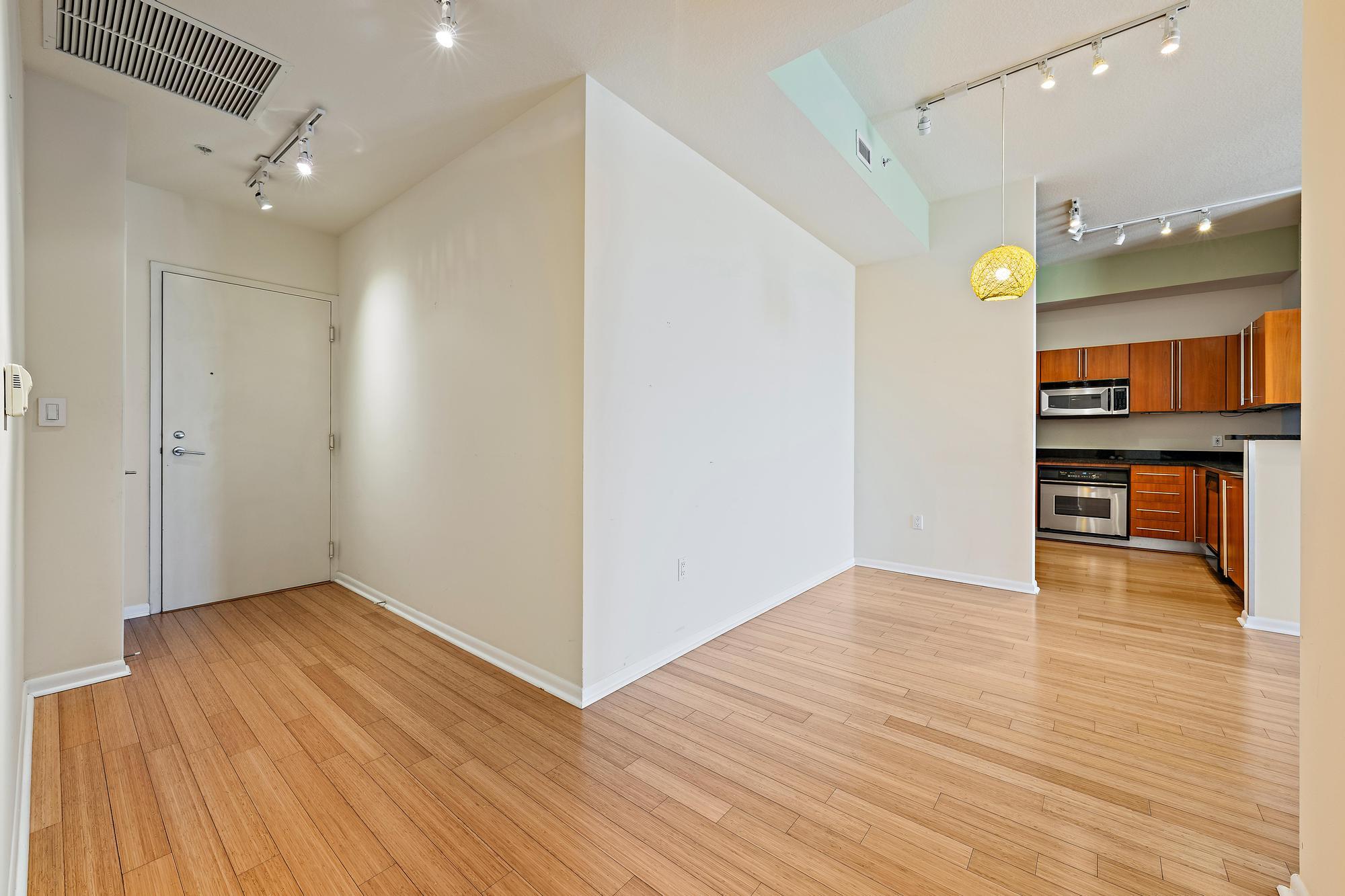 SLADE CONDOMINIUM - Residential Lease