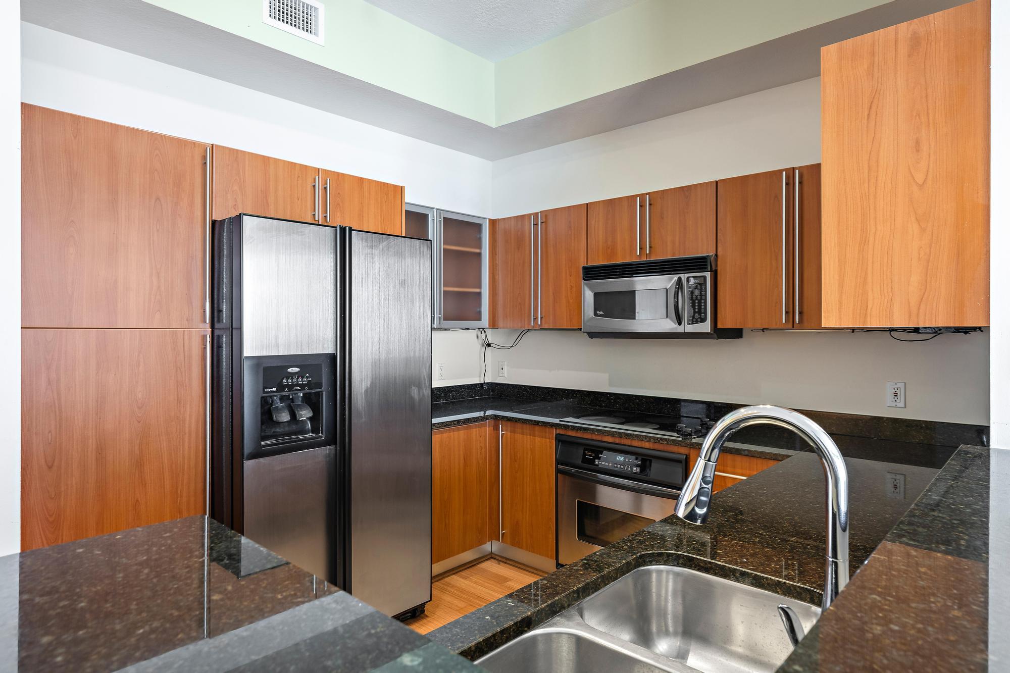 SLADE CONDOMINIUM - Residential Lease