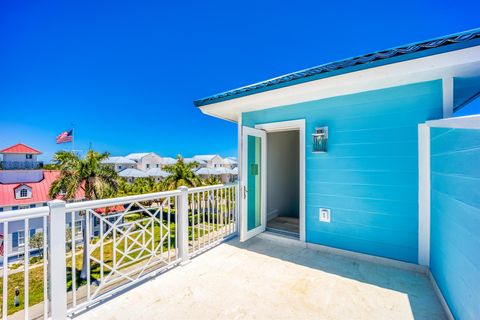 A home in Hutchinson Island