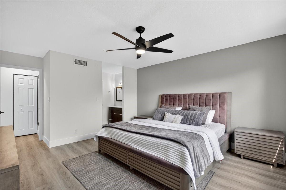 APPLEWOOD VILLAGE IV-B - Residential