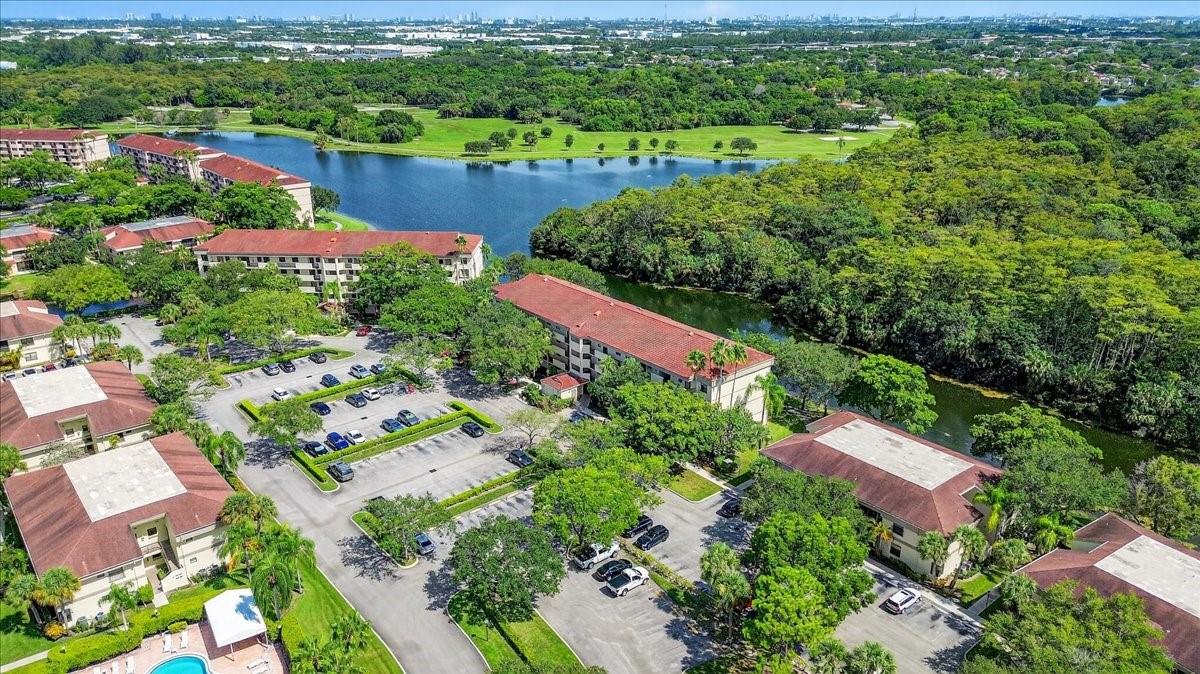 APPLEWOOD VILLAGE IV-B - Residential