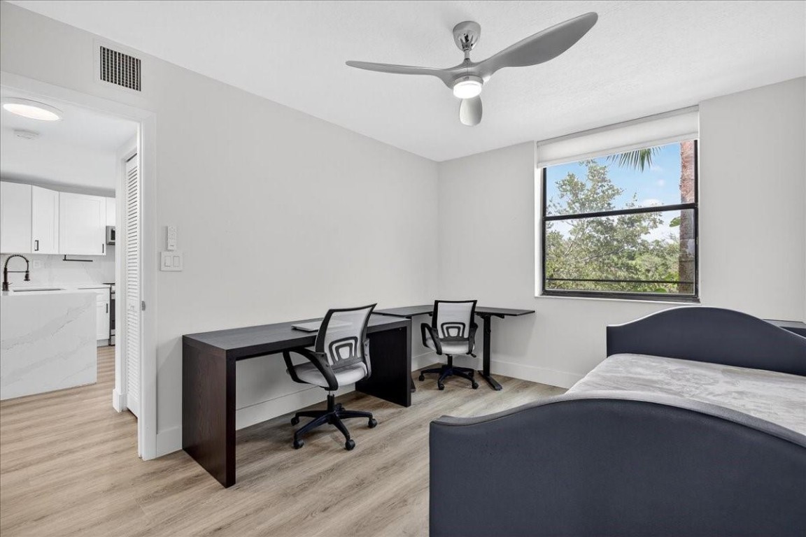 APPLEWOOD VILLAGE IV-B - Residential