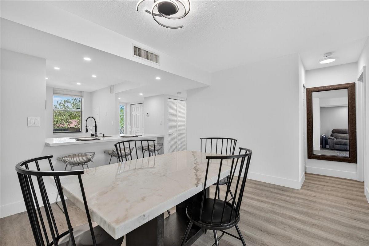 View photos, virtual tours, details... 2908 S CARAMBOLA CIRCLE 301